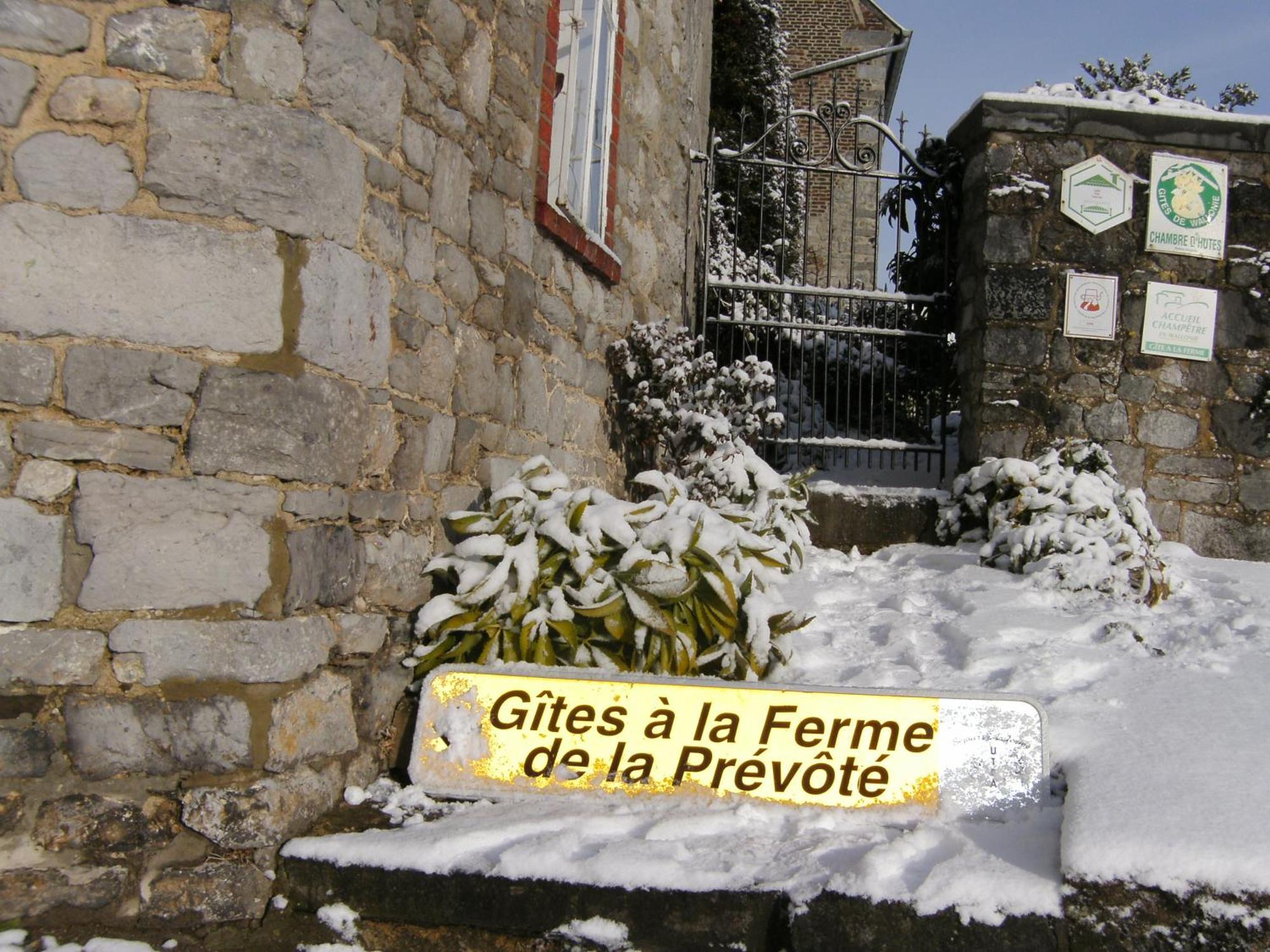 Ferme De La Prevote Villa Hanzinne Exterior photo